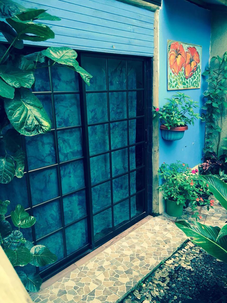 Wood House Hostel La Fortuna المظهر الخارجي الصورة